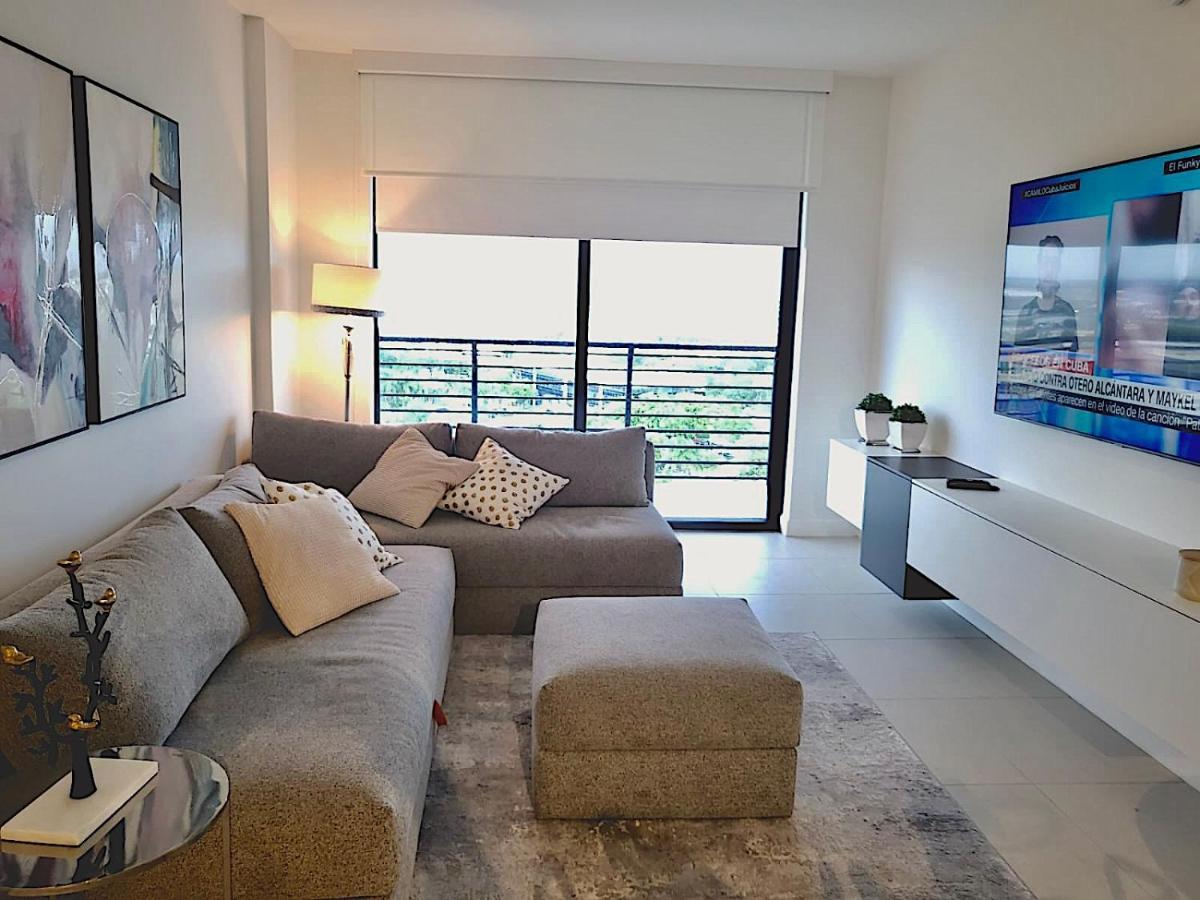 Downtown Doral, Florida. New Condo Style Resort. Kültér fotó